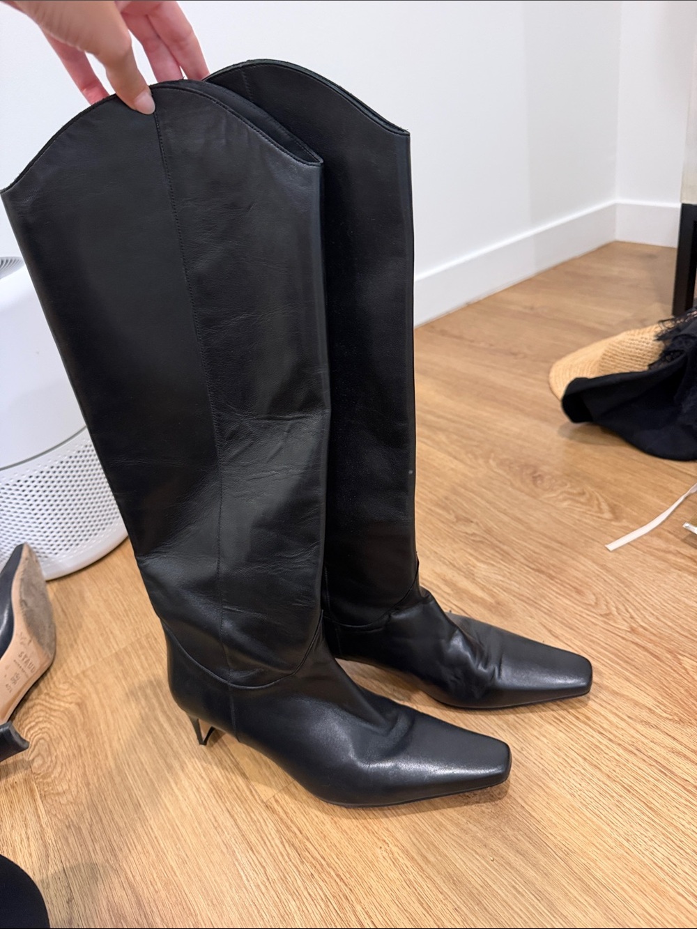 STAUD western Wally’s Women's Black Knee-High Leather Boots